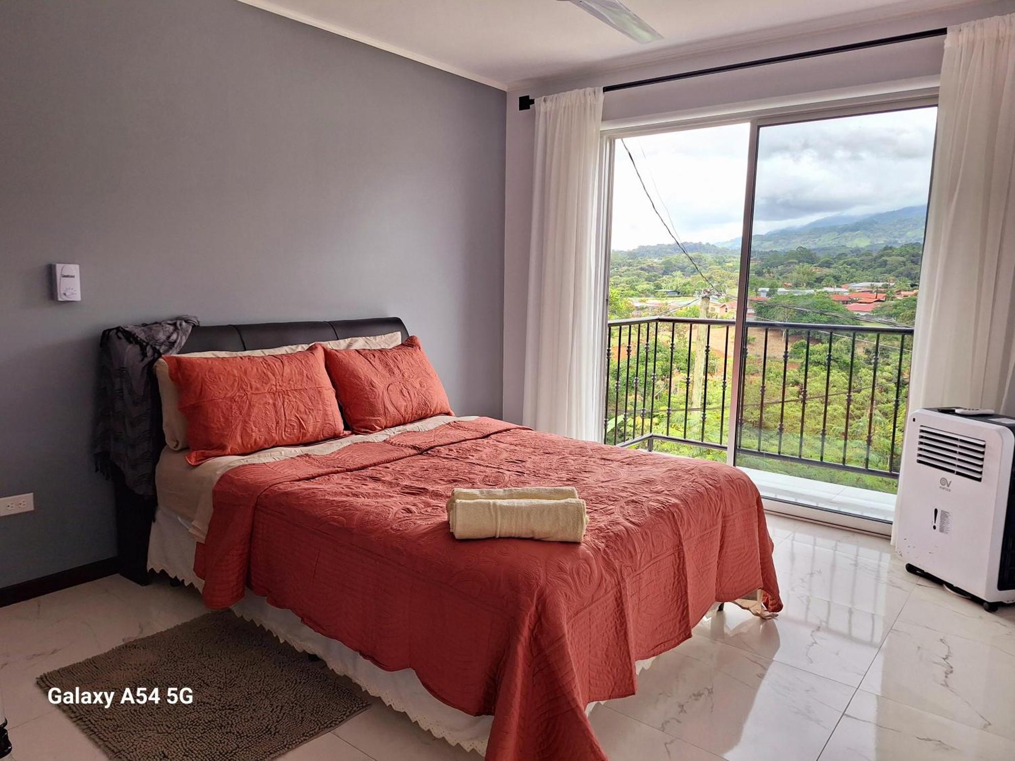 Hostel Victoria House San Isidro De El General Exteriér fotografie